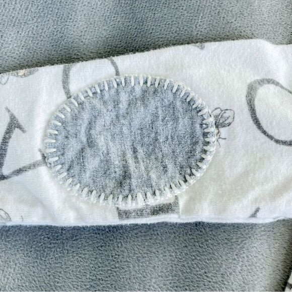 4/$10 - Burts Bees Baby Long Sleeve Bodysuit - Picture 6 of 6